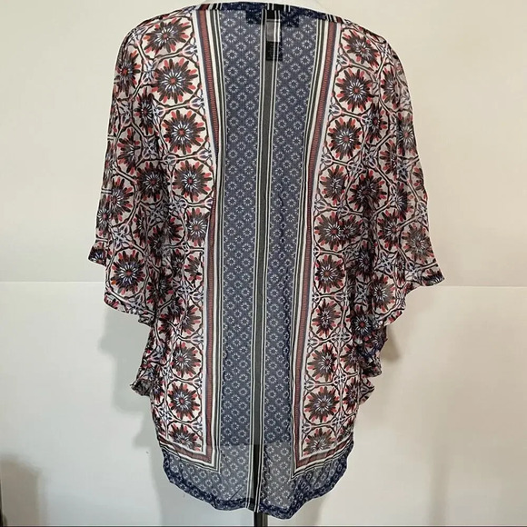 INC New York & Company Colors/Diamond accents/Retro Mesh CoverUp Small/Top - Picture 7 of 7